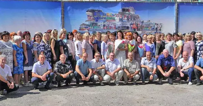 Педагогічна конференція освітян Петропавлівської громади відбулася 28 серпня на території ПЗОВ “Сосновий”.