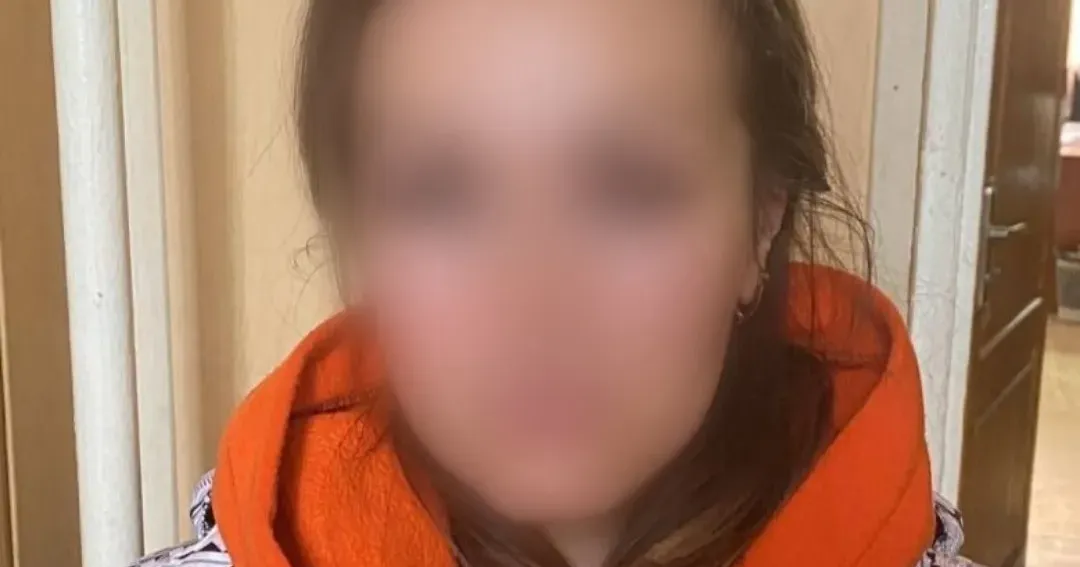 Прокуратура повідомила підозру 36-річні мешканці Куп'янська, яка в період тимчасової окупації працювала у незаконному органі управління «отдел культуры, молодежи и спорта Временной гражданской администрации Купянского района Харьковской области».