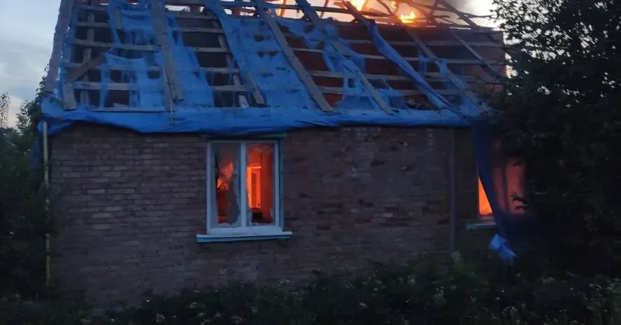 Фото: Поліція Харківської області У Куп'янську-Вузловому внаслідок обстрілу поранена жінка на порталі Gromada Group