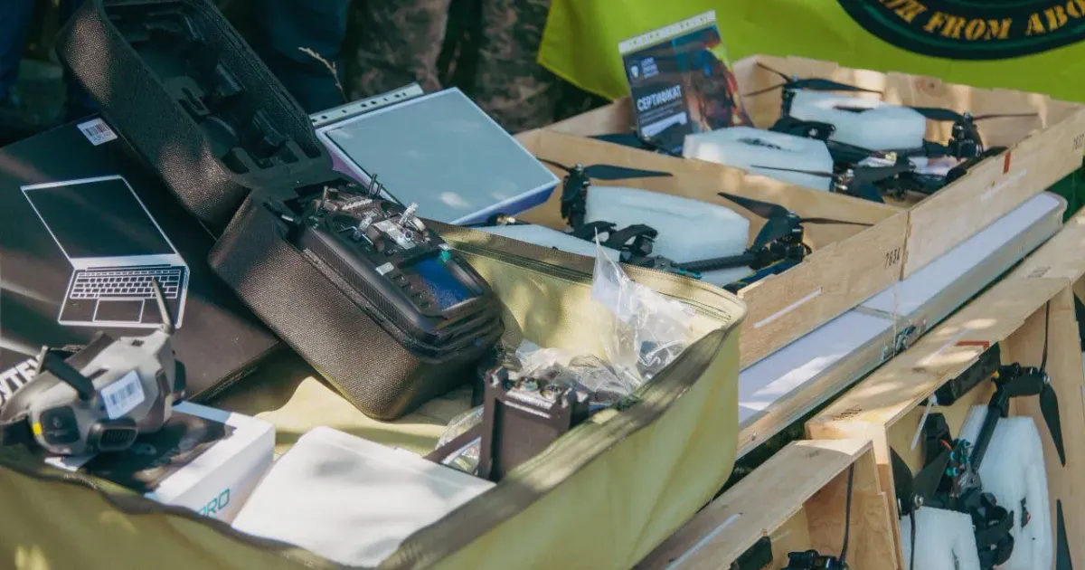 Фото: Куп'янська МВА Чергову партію FPV-дронів передала захисникам Куп'янська громада на порталі Gromada Group