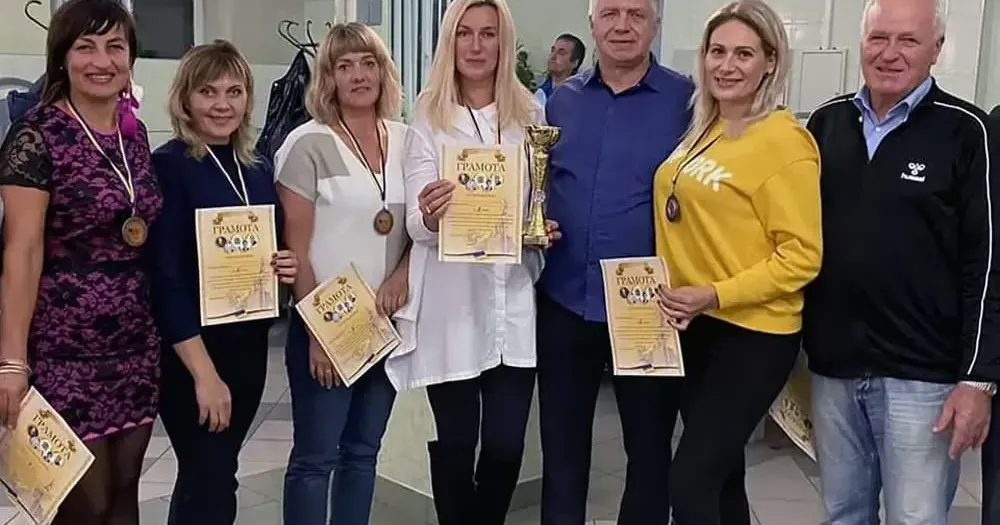 Куп’янська ветеранська збірна з волейболу виборола бронзу у відкритому обласному Турнірі пам’яті Олімпійських чемпіонів Юрія Пояркова, Юрія Венгеровського та Василіюса Матушеваса.