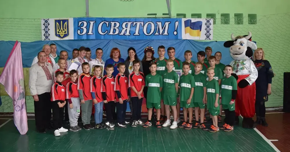 Територія розвитку, територія поваги, територія спортивних досягнень, а напередодні Дня козацтва Петропавлівська СТГ довела, що прагне бути ще й територією козацького виховання.