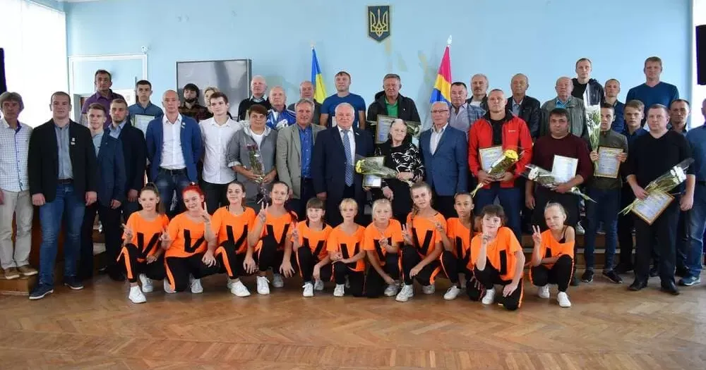 8 вересня спортивна родина Куп’янського району зібралася у великому залі міськвиконкому на святковий захід, присвячений Дню фізичної культури і спорту України.
