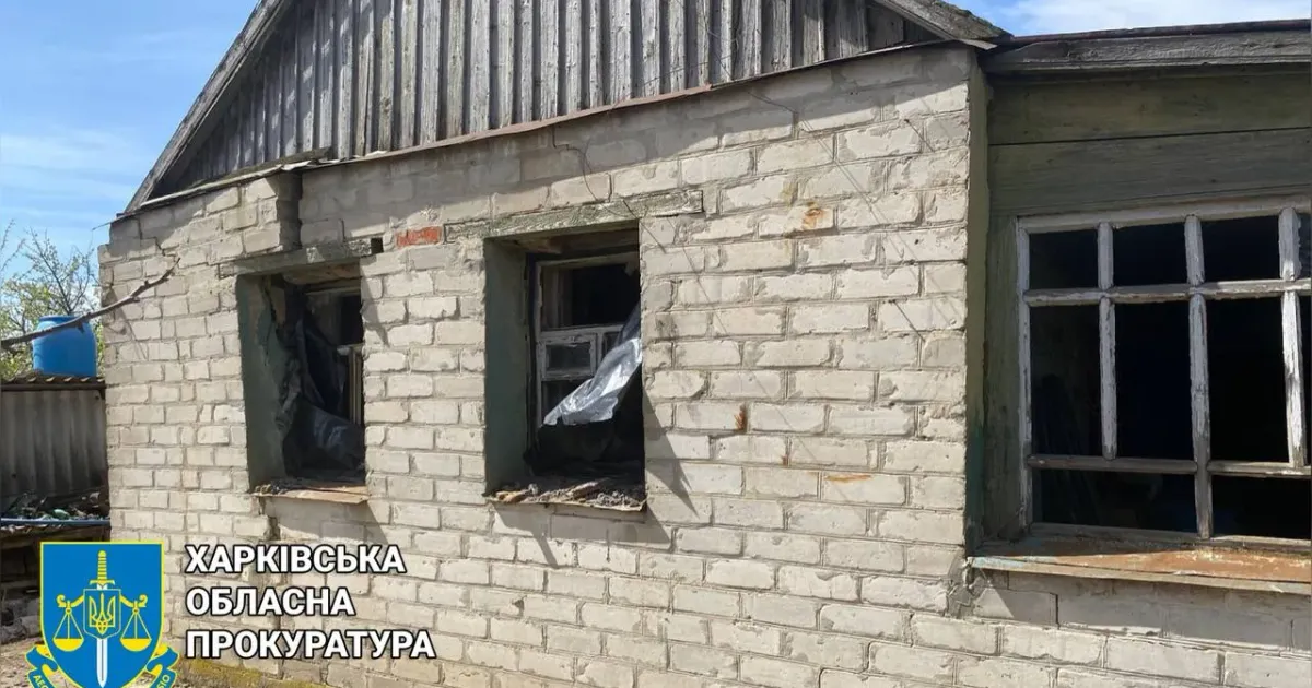 Зранку 18 квітня в наслідок ворожого обстрілу села Петропавлівка Куп'янського району зазнала поранень 18-річна дівчина. Постраждала госпіталізована.