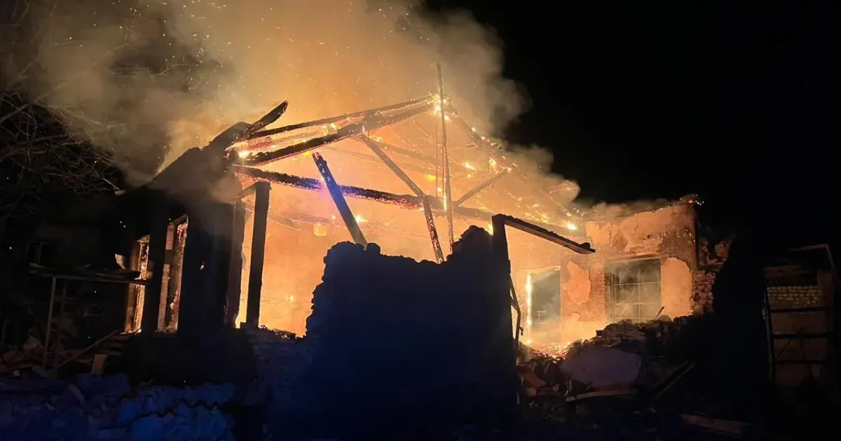 Фото: Харківобленерго (facebook) База електромонтерів і автомобіль на Куп'янщині знищені внаслідок ворожого обстрілу на порталі Gromada Group