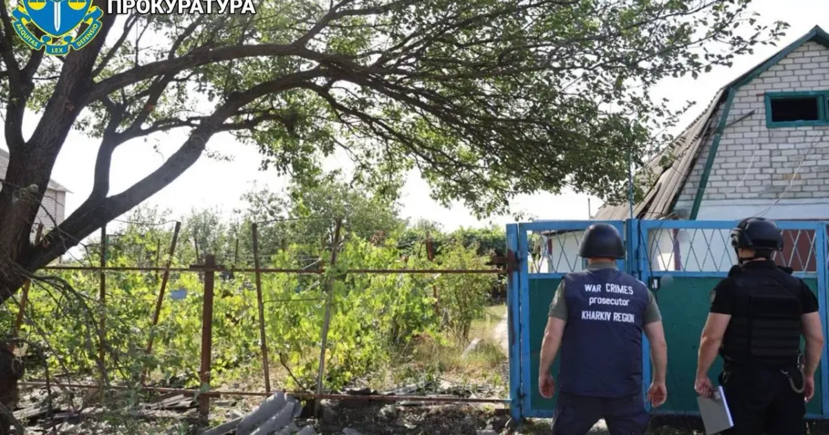 Головна світлина новини на сайті Gromada Group Ворог обстріляв Новоосинове з артилерії: поранені троє чоловіків на порталі Gromada Group